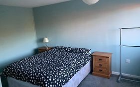 Eastbourne Large Double Room With Wifi & Kitchen